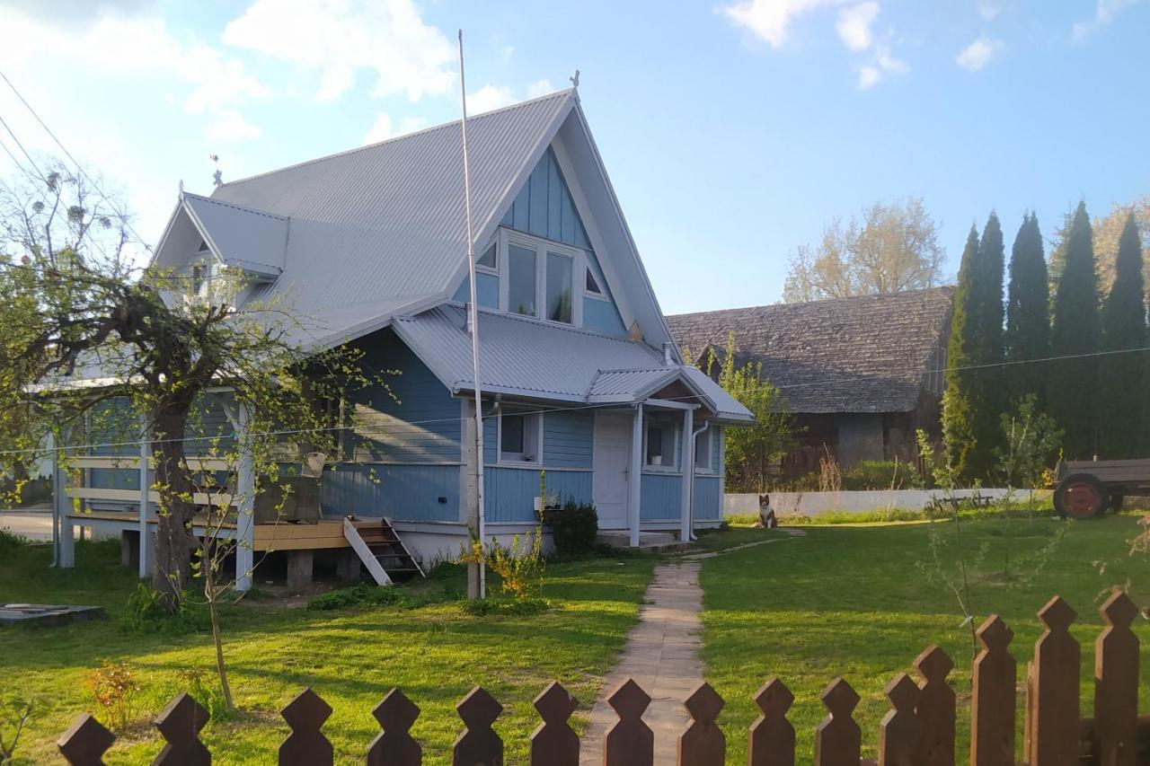 Morzelas Niebieski Domek Białowieża Exterior foto